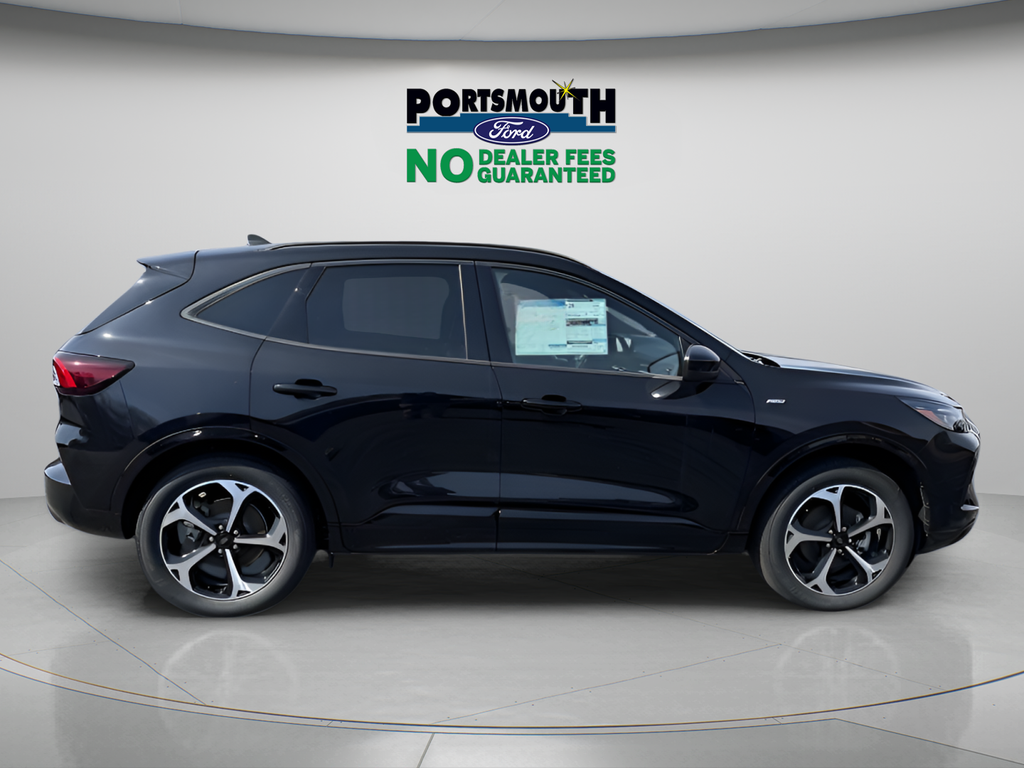 2025 Ford Escape ST-Line Elite