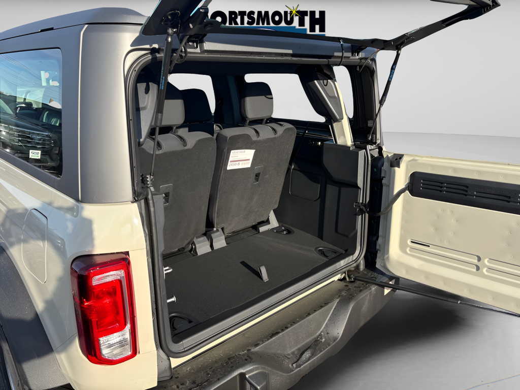 2025 Ford Bronco Base