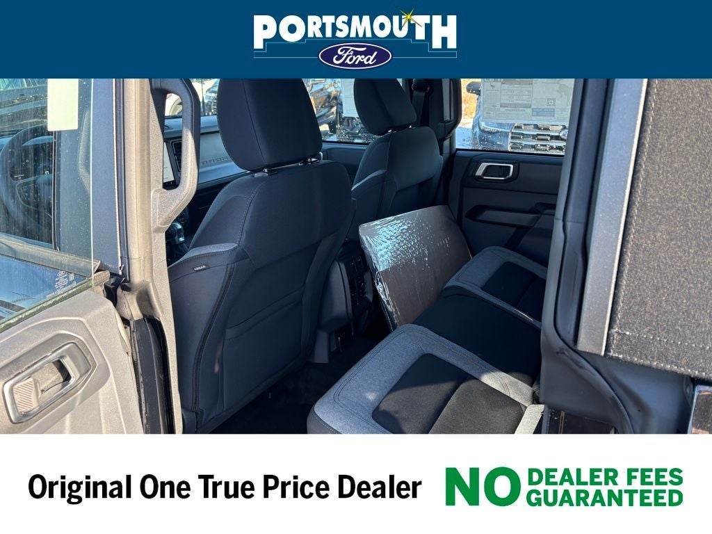 2025 Ford Bronco Base