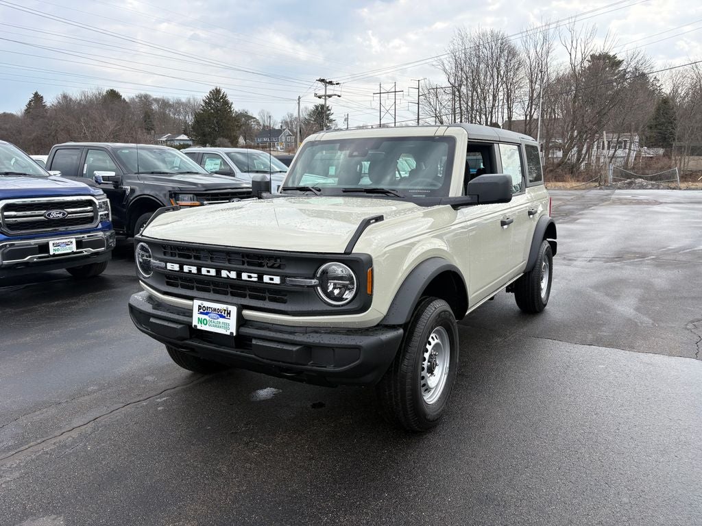 2025 Ford Bronco Base