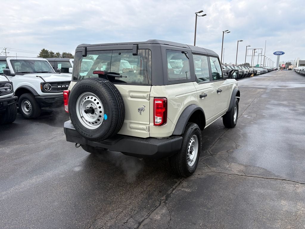 2025 Ford Bronco Base