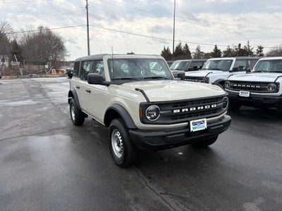 2025 Ford Bronco Base