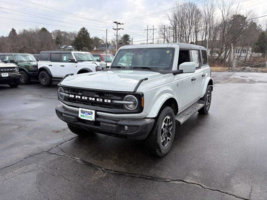 2026 Ford Bronco Outer Banks