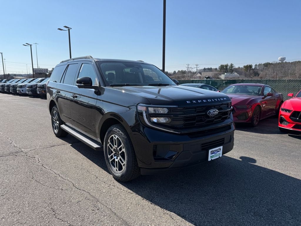 2026 Ford Expedition Active