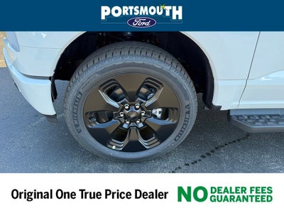 2025 Ford F-150 Lightning Platinum