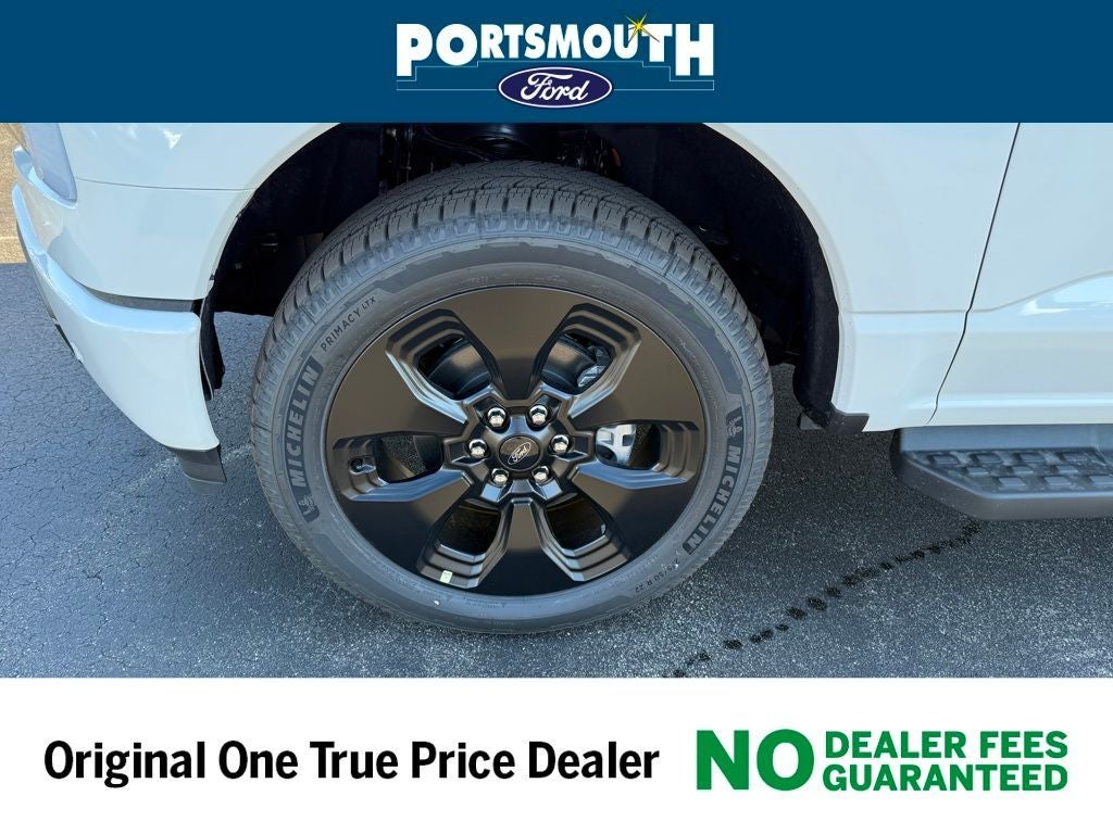 2025 Ford F-150 Lightning Platinum