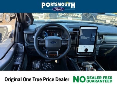 2025 Ford F-150 Lightning Platinum