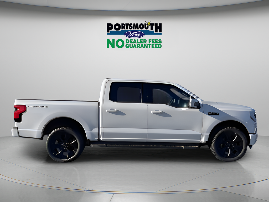 2025 Ford F-150 Lightning Platinum