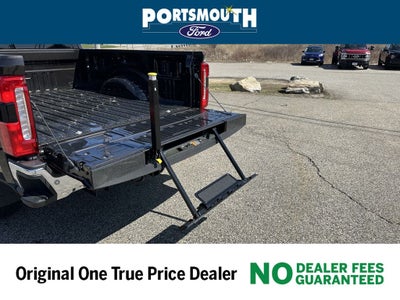 2025 Ford F-350SD Lariat