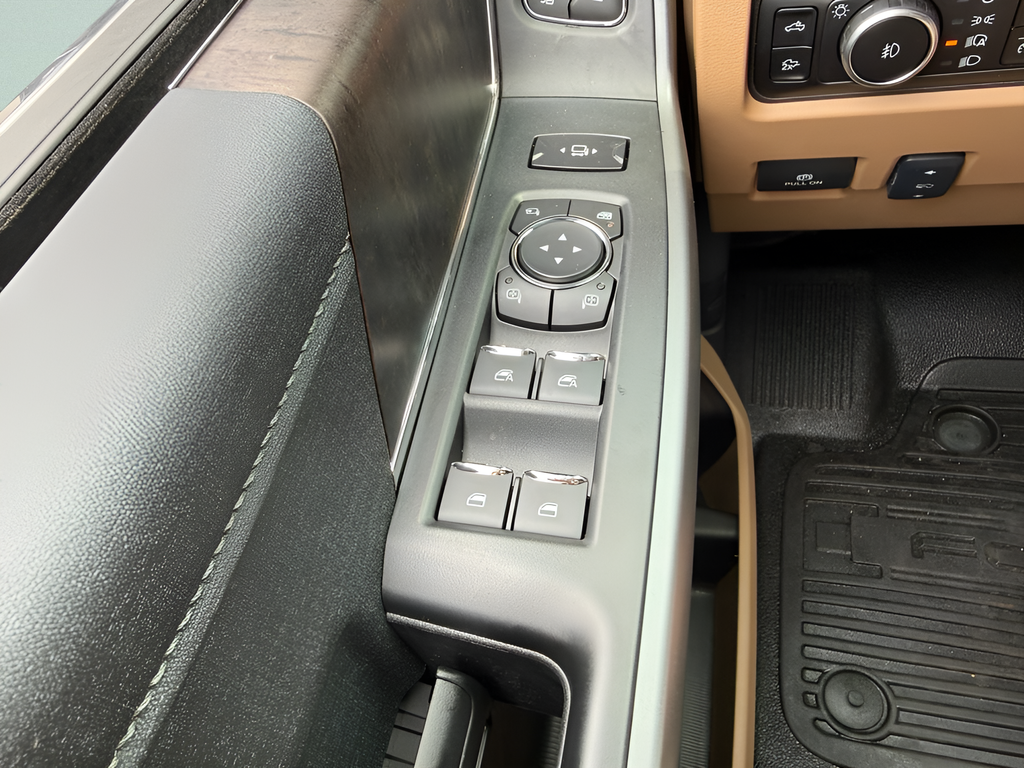 2026 Ford F-350SD Lariat DRW