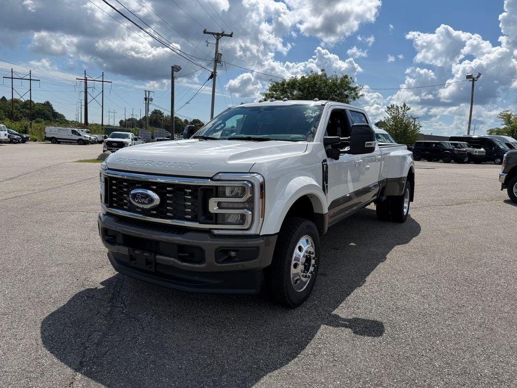 2026 Ford F-450SD King Ranch DRW