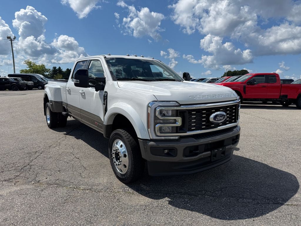 2026 Ford F-450SD King Ranch DRW