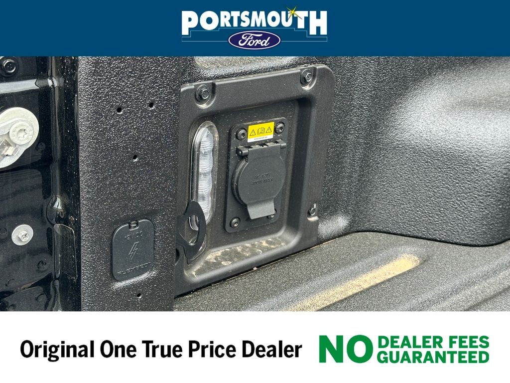 2025 Ford Maverick Lobo High