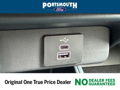 2025 Ford Maverick Lobo Standard