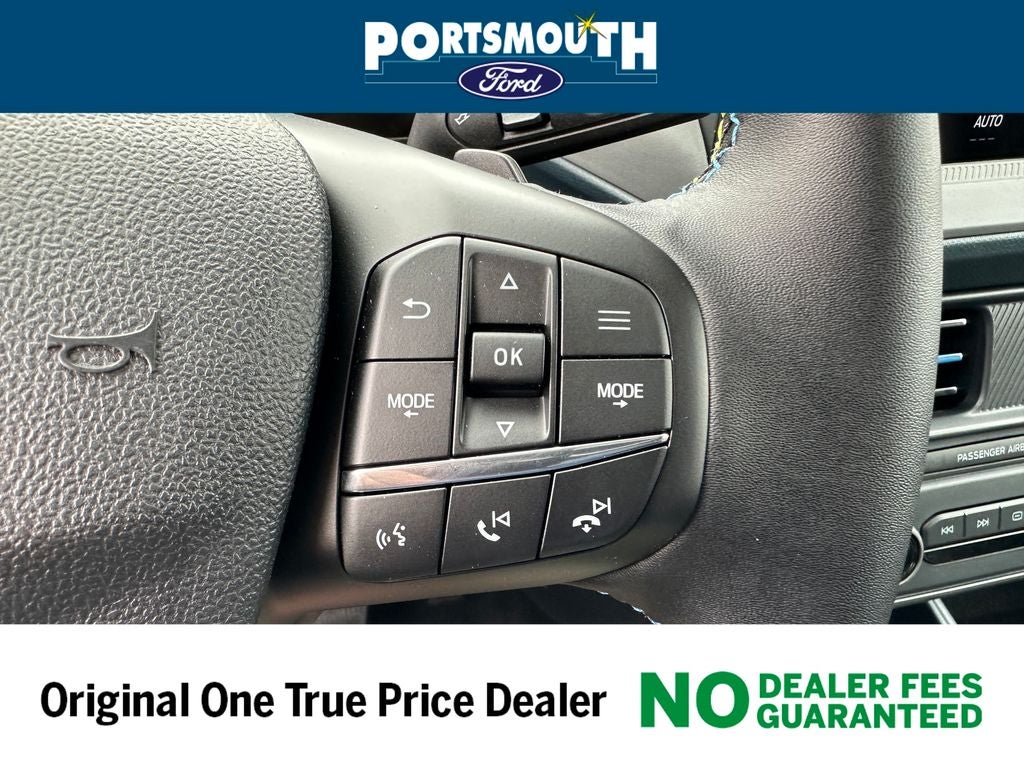 2025 Ford Maverick Lobo Standard