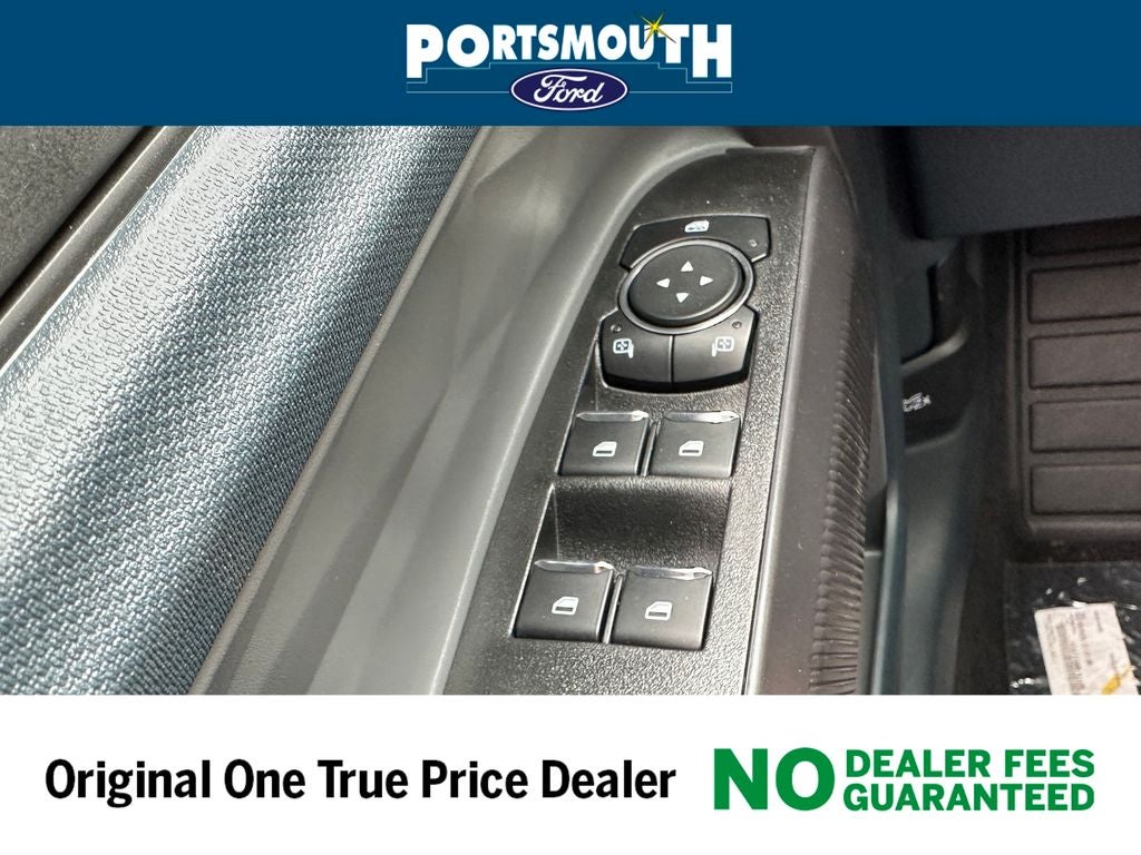 2025 Ford Maverick Lobo Standard