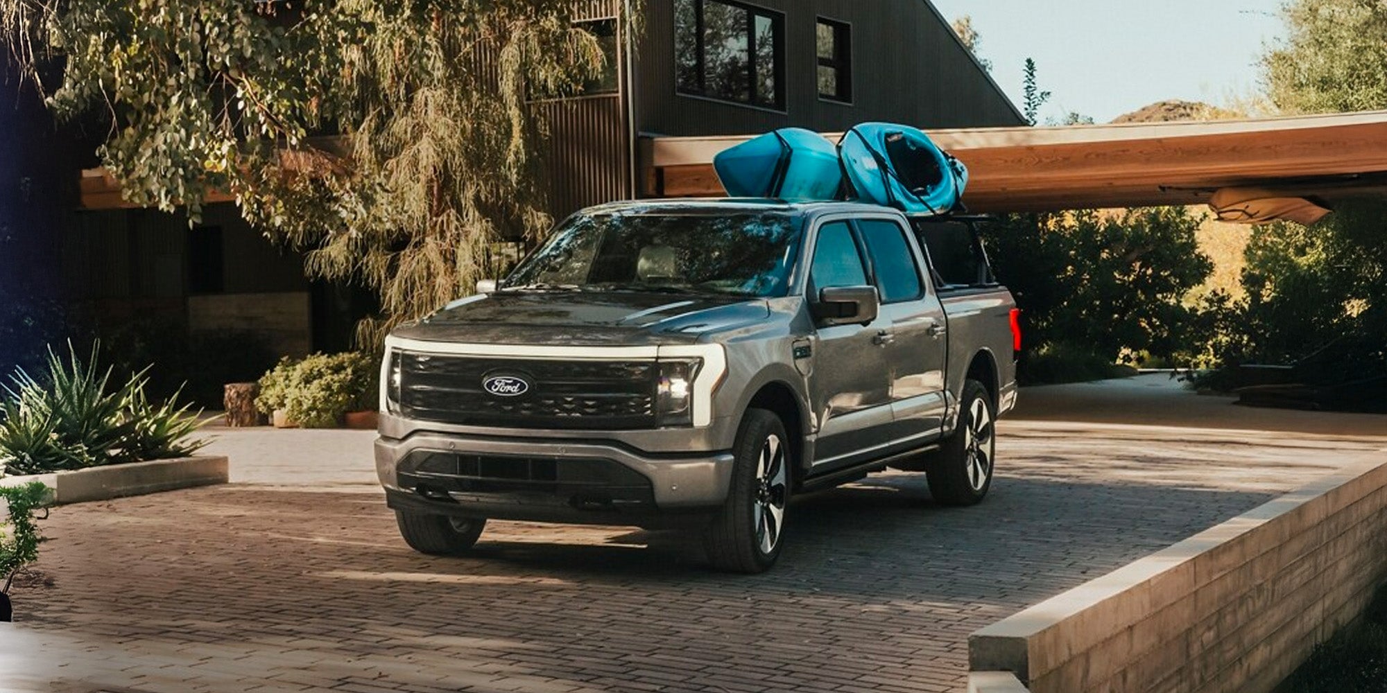 Benefits of Buying a Hybrid Car